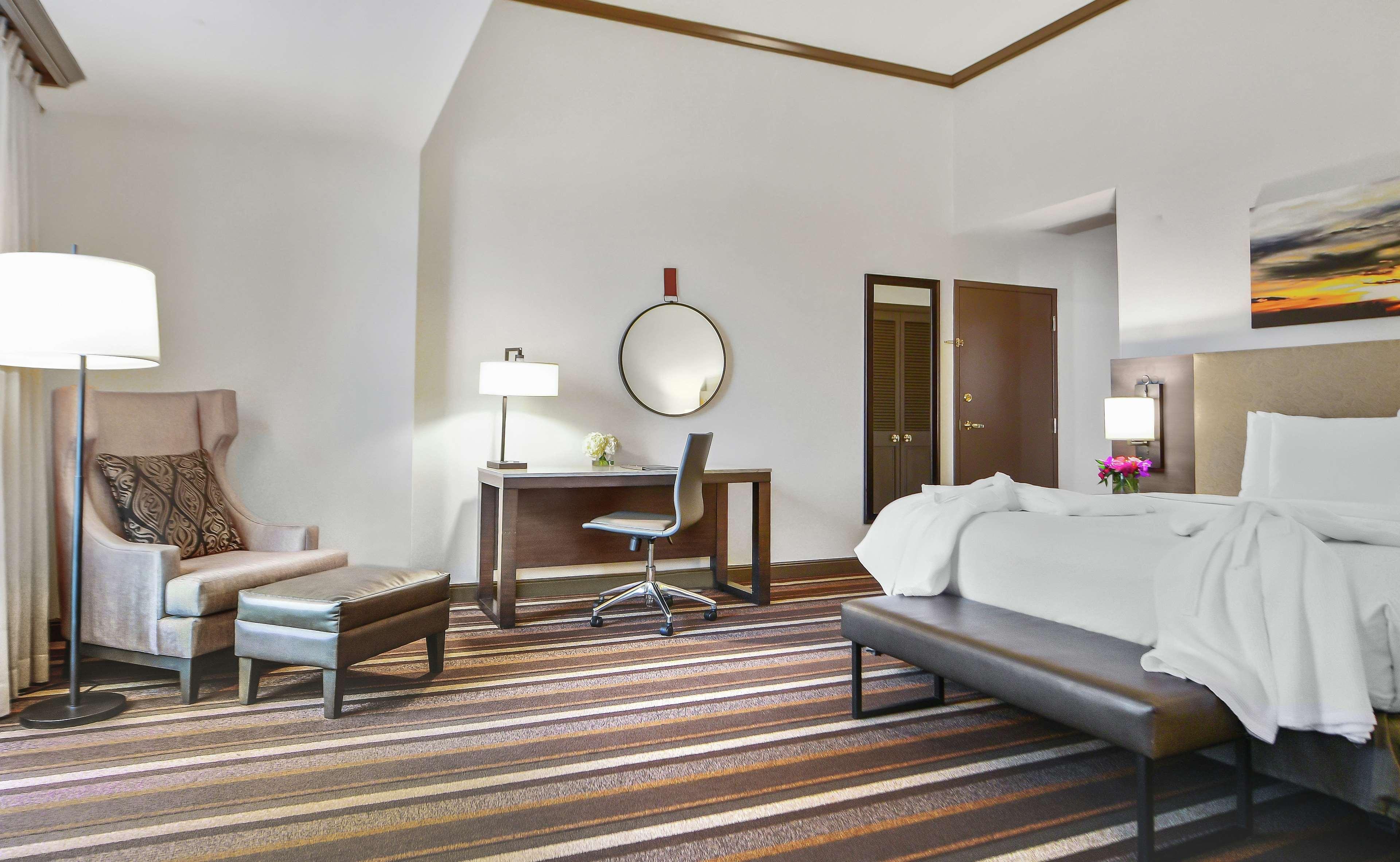Hilton Dallas-Park Cities Esterno foto