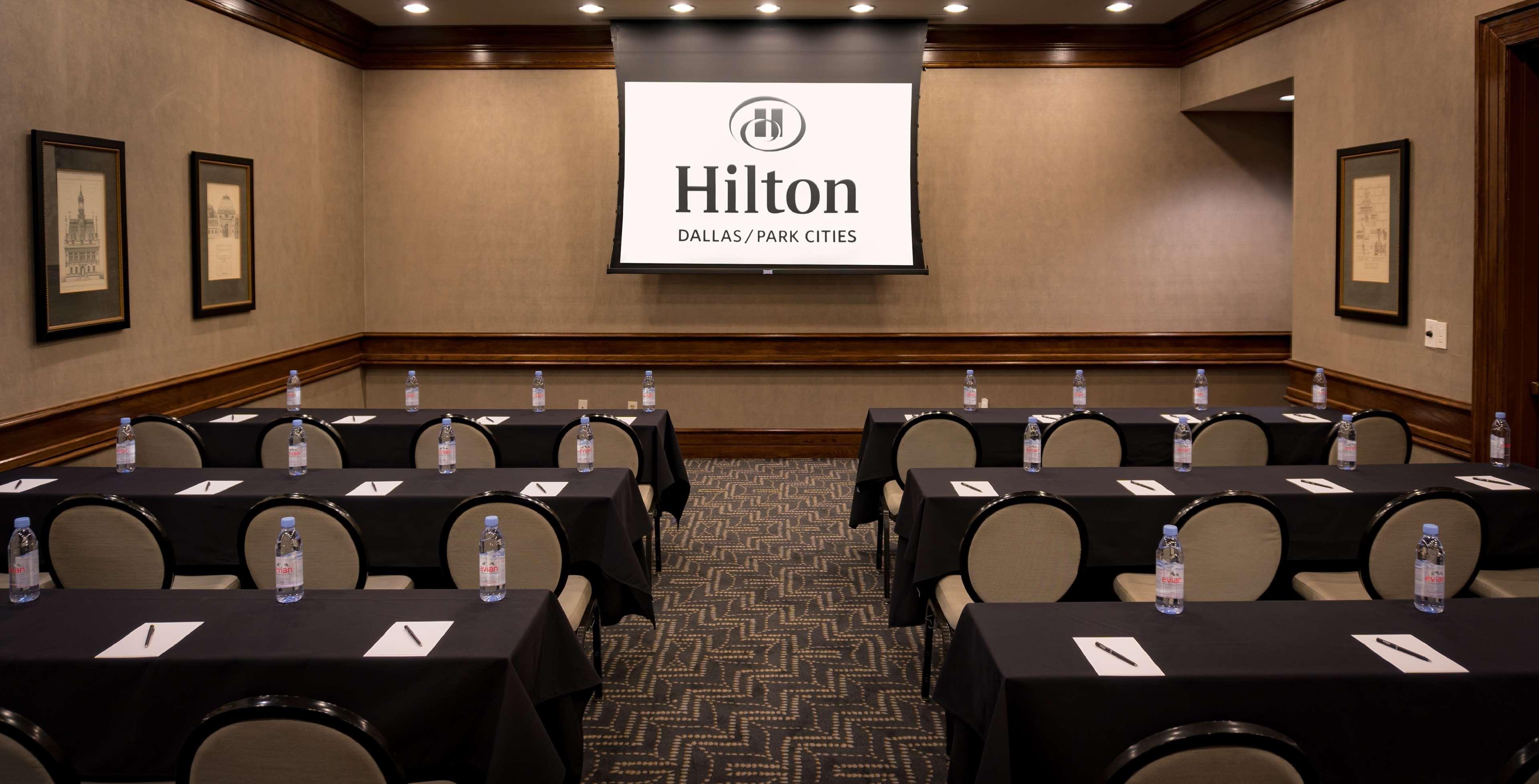 Hilton Dallas-Park Cities Esterno foto
