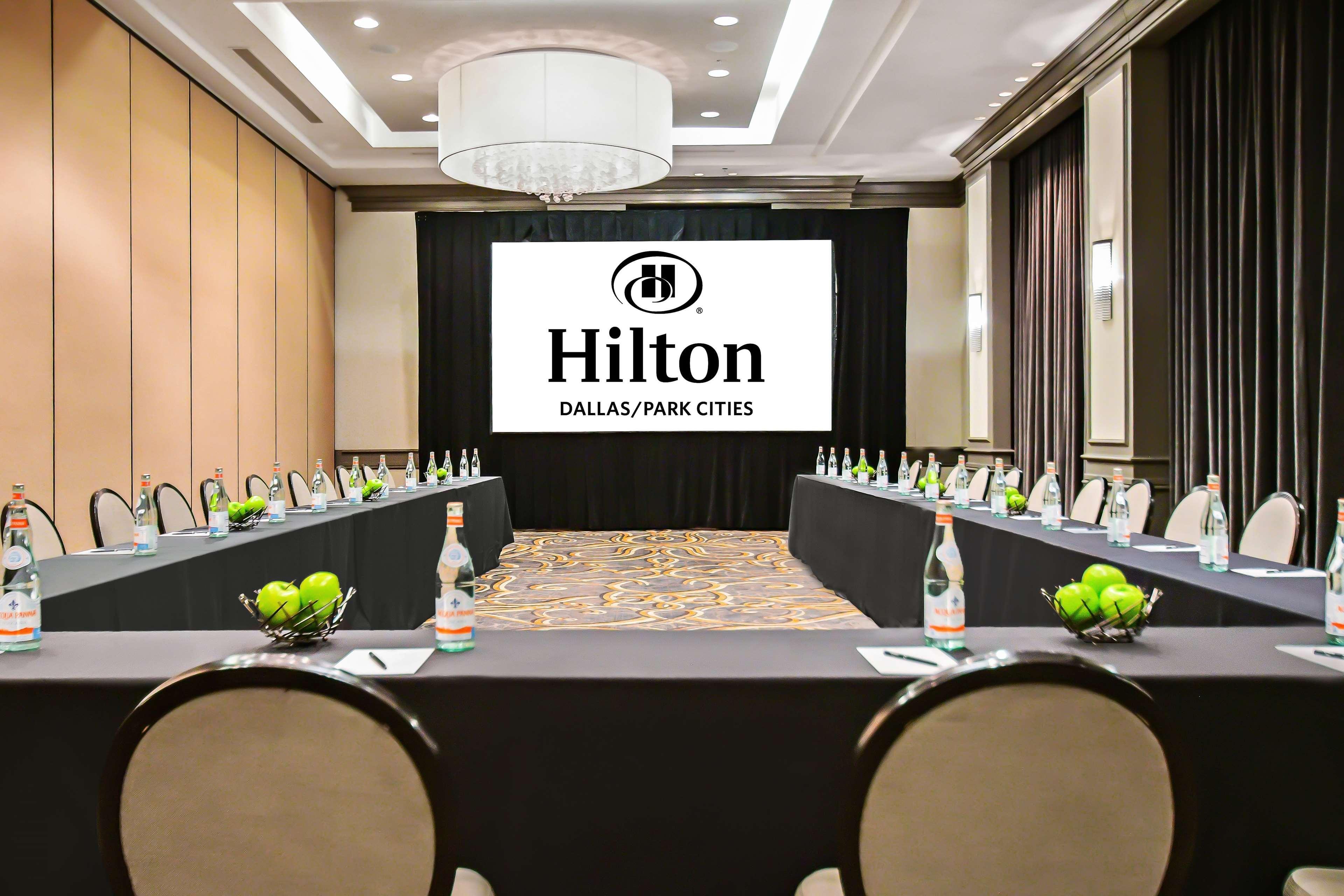 Hilton Dallas-Park Cities Esterno foto